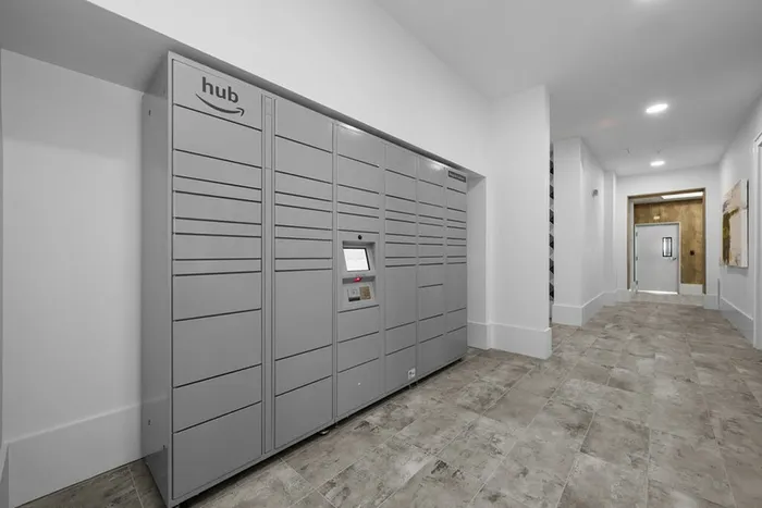 Amazon Package Lockers