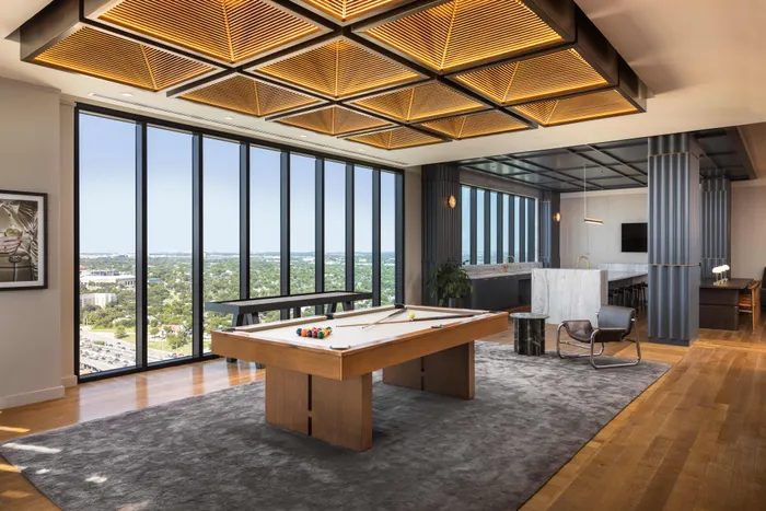 resident lounge