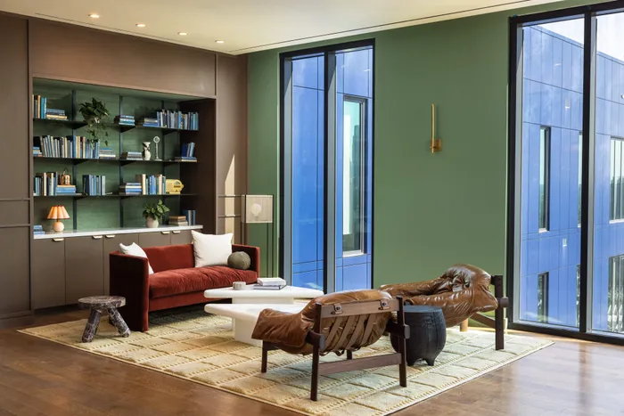 resident lounge