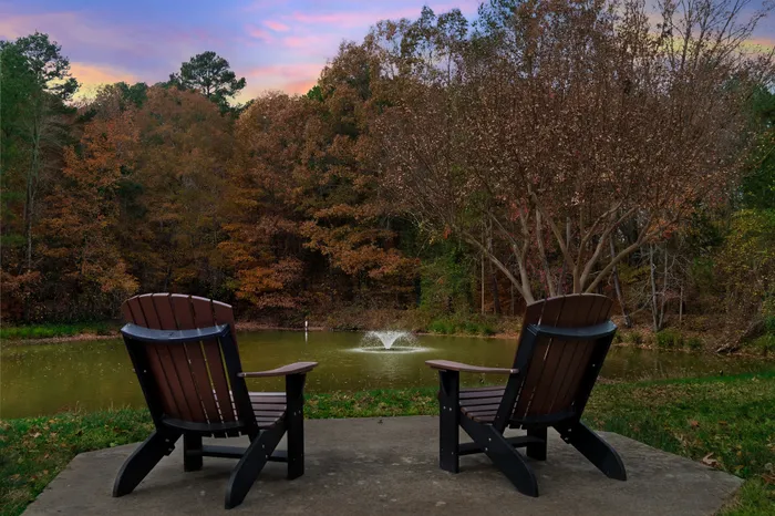 Seating by water feature