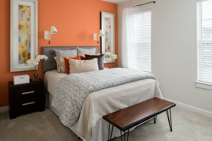 Bedroom with queen size bed aned night stand