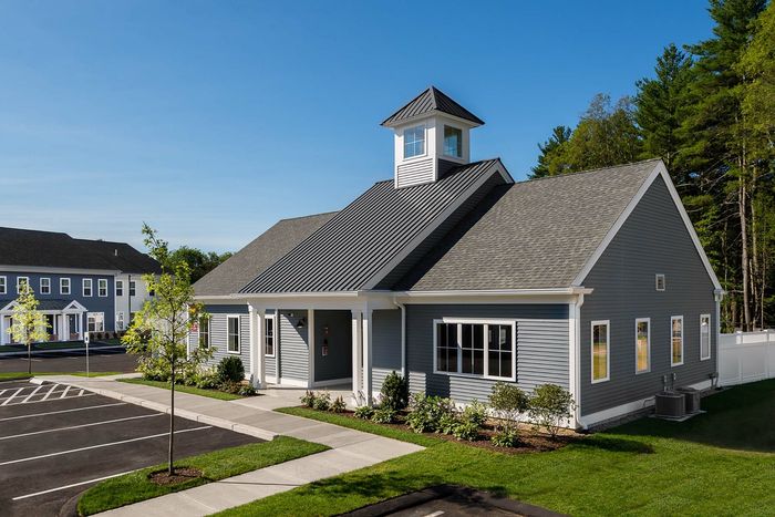 Leasing center building