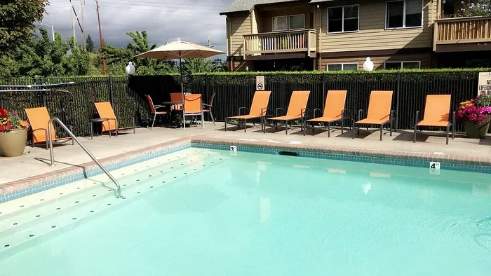 pool