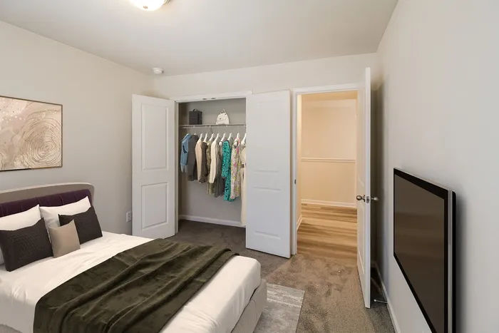 Eclipse bedroom