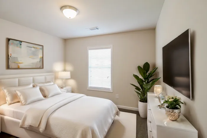 Eclipse bedroom