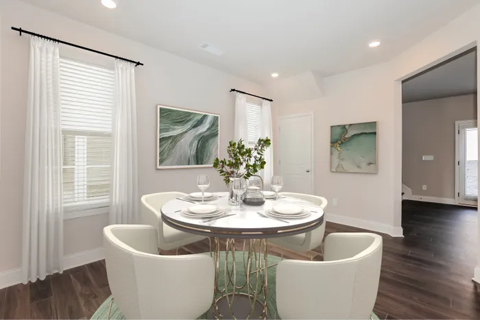 Sundeck dining room
