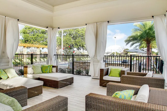 outdoor covered seating
