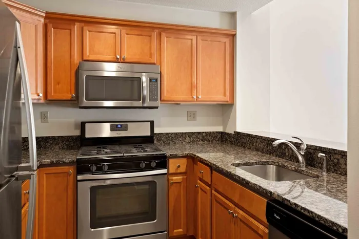 Spiced maple wood cabinets