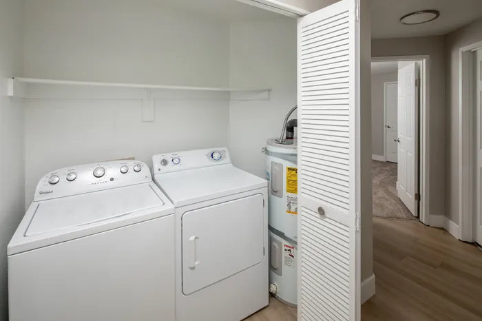 Washer & Dryer with Storage