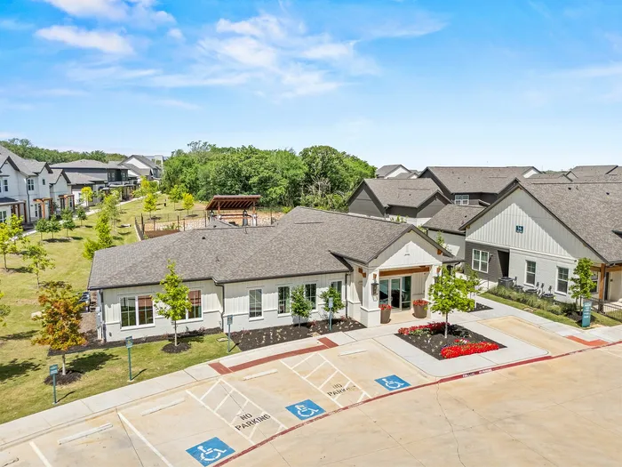 Marlowe Denton Exterior Views