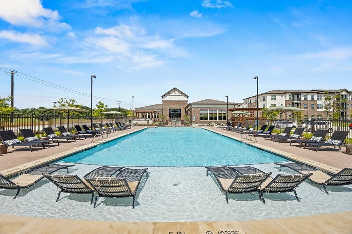 Marlowe Denton Pool