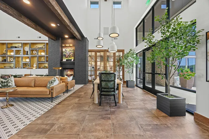 Marlowe Denton Leasing Office