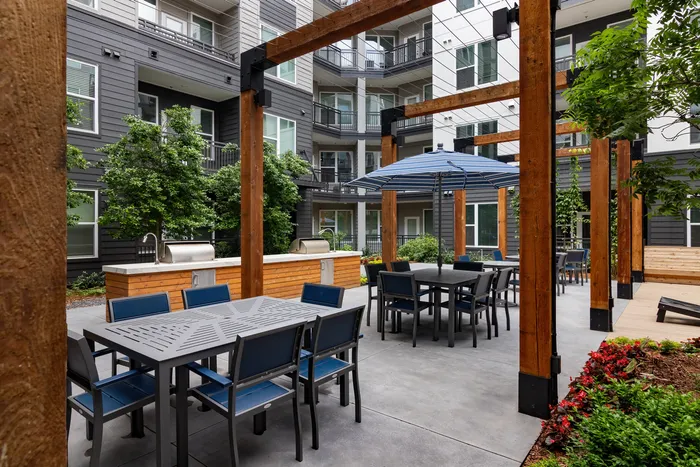 outdoor courtyard seating