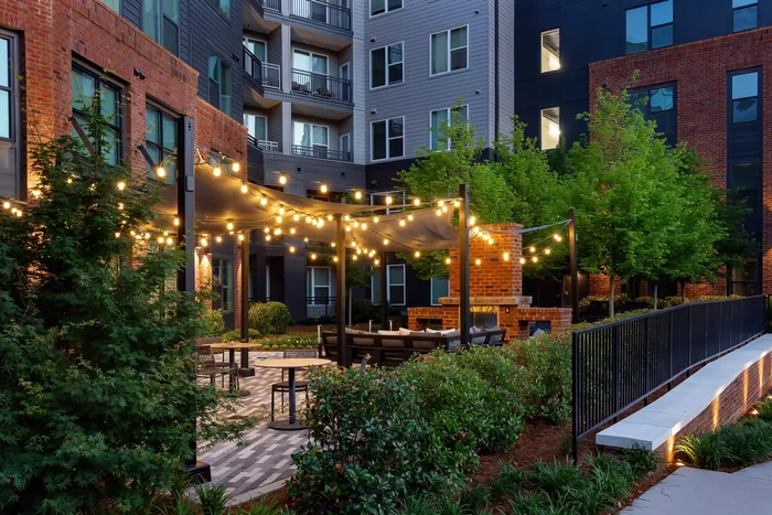 outdoor courtyard seating