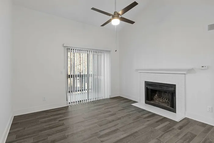 Living room with Fire place