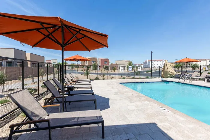 poolside tanning deck