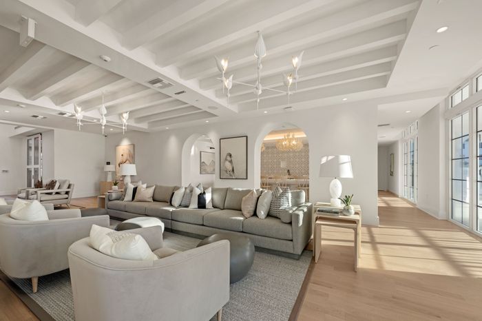 clubroom
