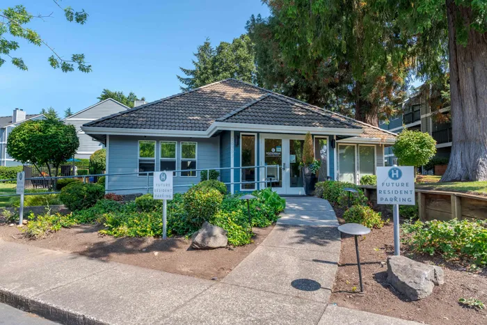 Heatherbrae Leasing Office