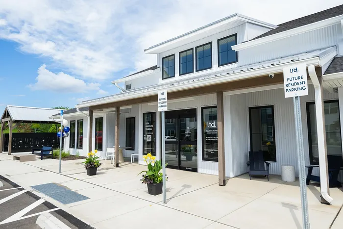 Ltd. Findlay Clubhouse