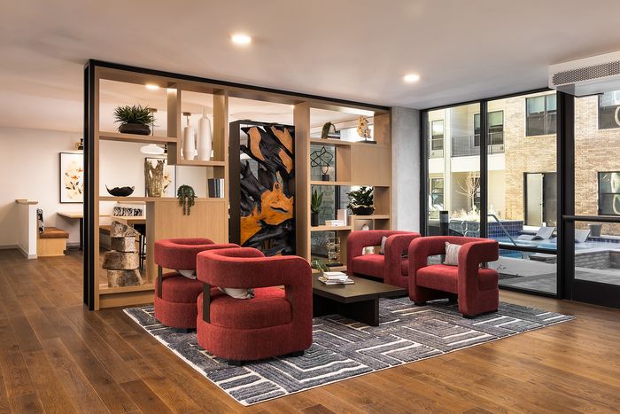 Sitting area connected with pool area