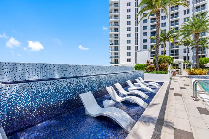 pool lounge chairs