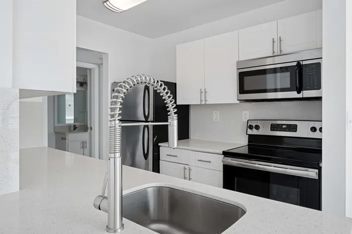 white cabinet kitchen