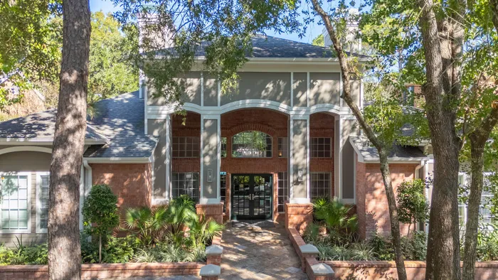 Leasing office entrance