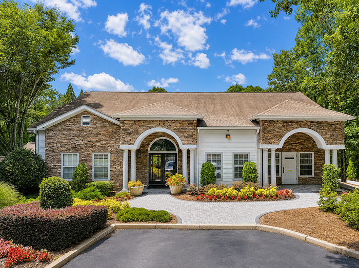 Leasing office at Avana TownPark apartments in Kennesaw, GA