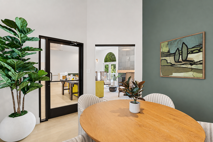 Resident study and work room with table seating at Avana TownPark apartments in Kennesaw, GA