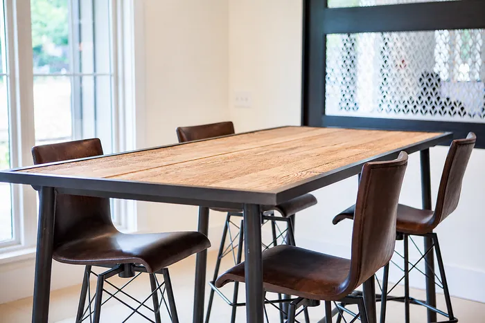 Avana Portico - Dining Area