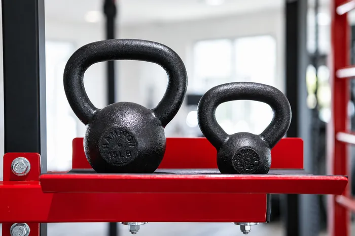 Avana Portico - Kettlebells on Stand