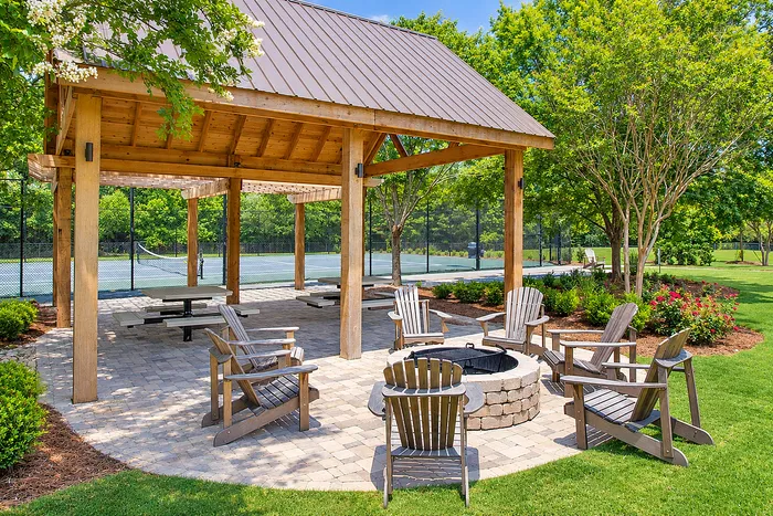 Avana Portico - Outdoor Seating Area