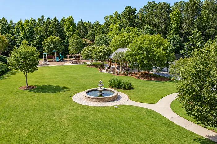 Avana Portico - Outdoor Playground