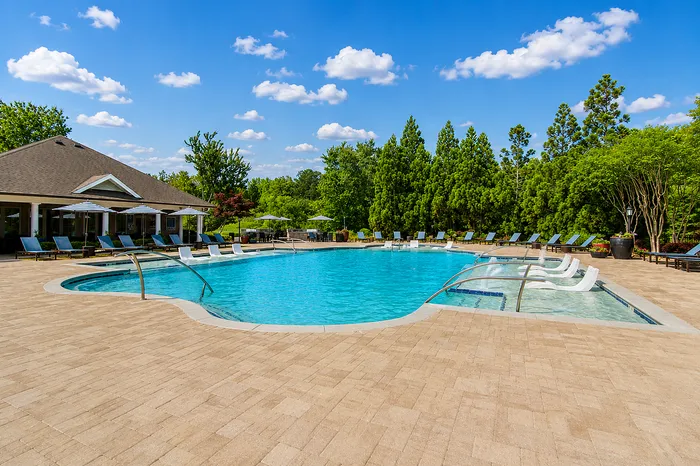 Avana Portico - Outdoor Pool
