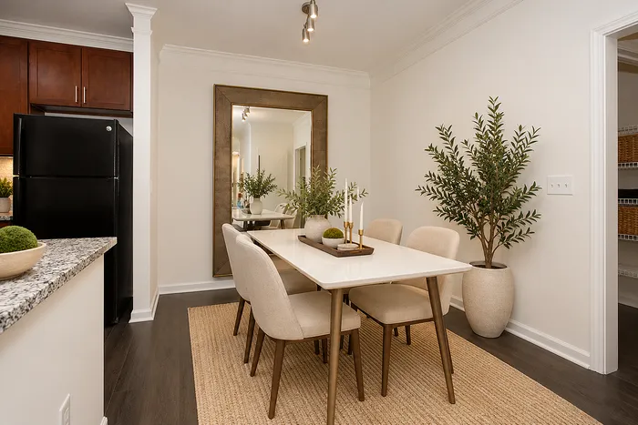 Avana Portico - Elegant Dining Area