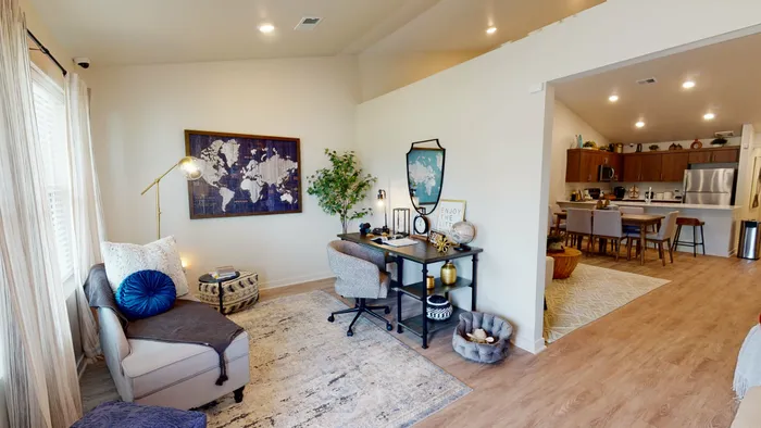 Flex Room/ Den