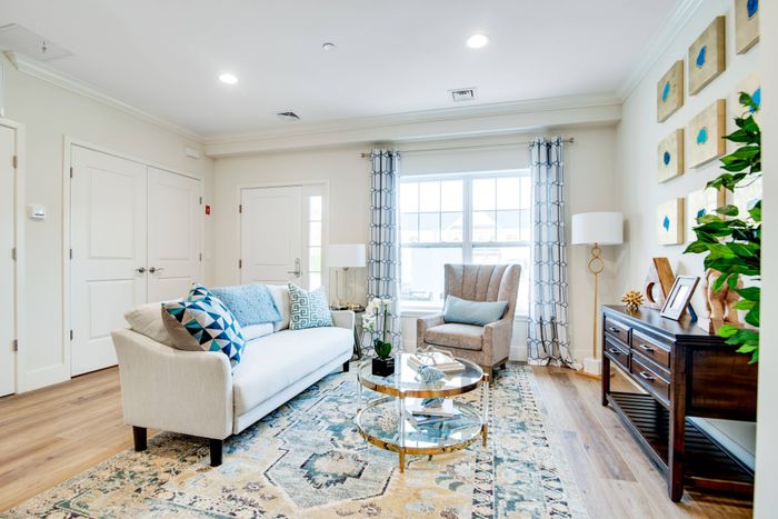 Living room with couch, table and chair