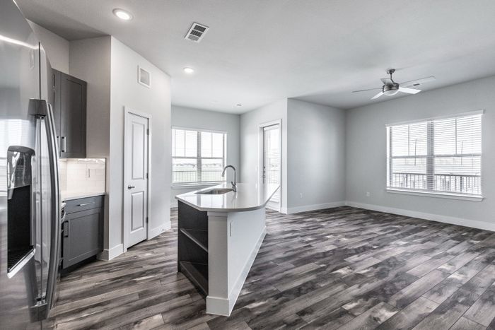 1 and 2 bedroom apartments