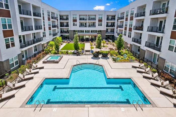 Heated Swimming Pool