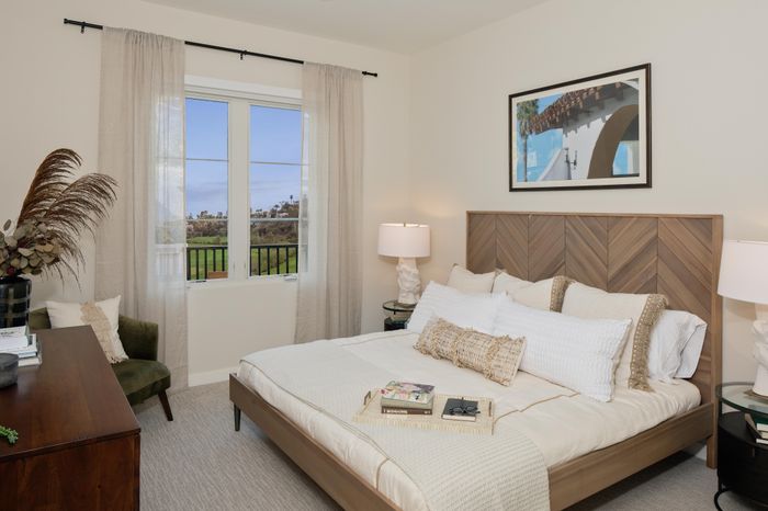 Model Bedroom