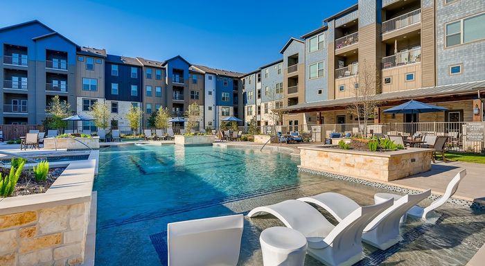Resort Style Swimming Pool