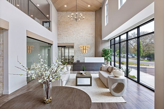 The Fieldston of Fairway - Lobby