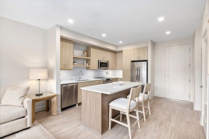 The Fieldston of Fairway - Model Home Kitchen 2
