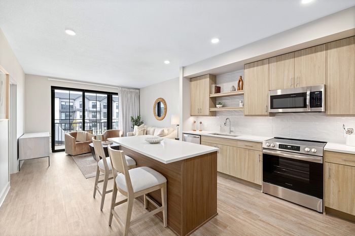 The Fieldston of Fairway - Model Home Kitchen 3