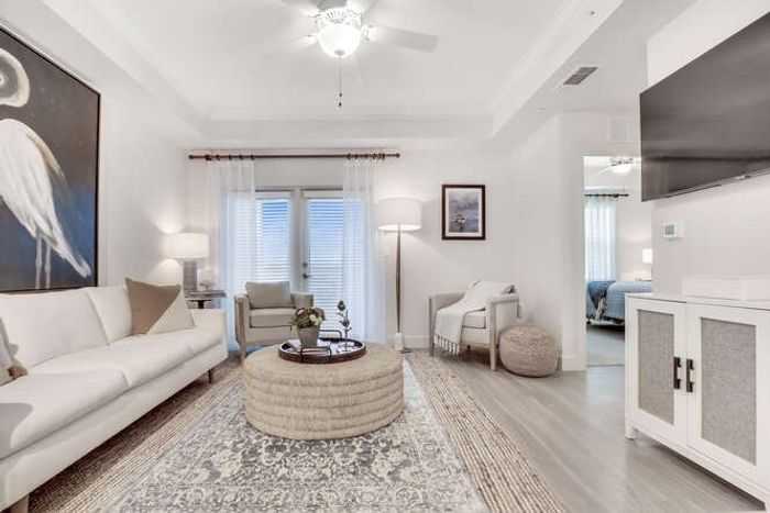 Living area  | Arcadia Gardens | Plano, FL  Apartments for Rent