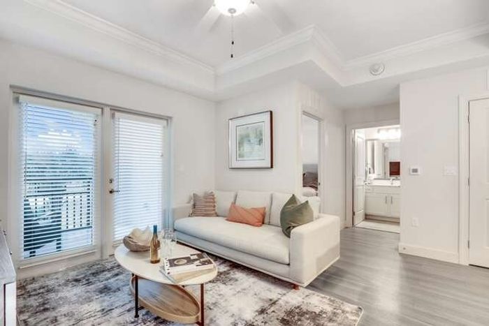 Living area  | Arcadia Gardens | Plano, FL  Apartments for Rent