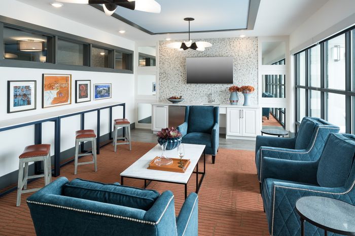 Amenity Space - Sky Lounge