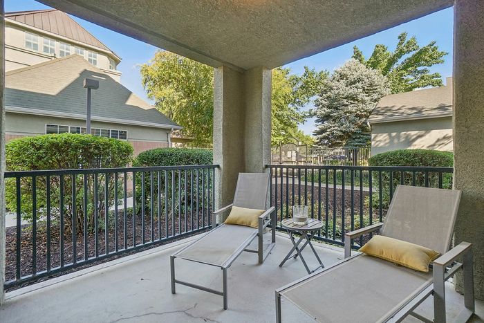 Stratton Large Patio