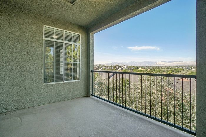 Oquirrh View Essex Balcony