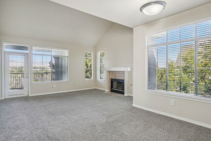 Third Floor Essex Dining/Living Room